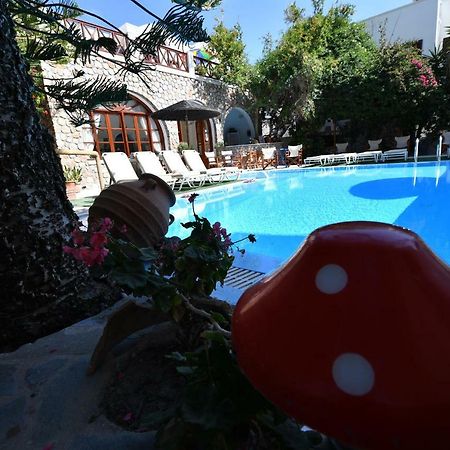 Philoxenia Hotel&Studios Perissa  Exterior foto