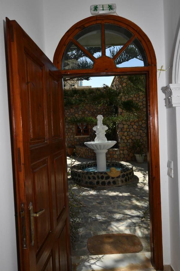 Philoxenia Hotel&Studios Perissa  Exterior foto