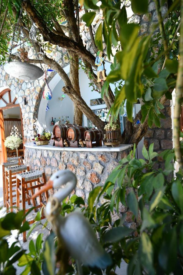Philoxenia Hotel&Studios Perissa  Exterior foto