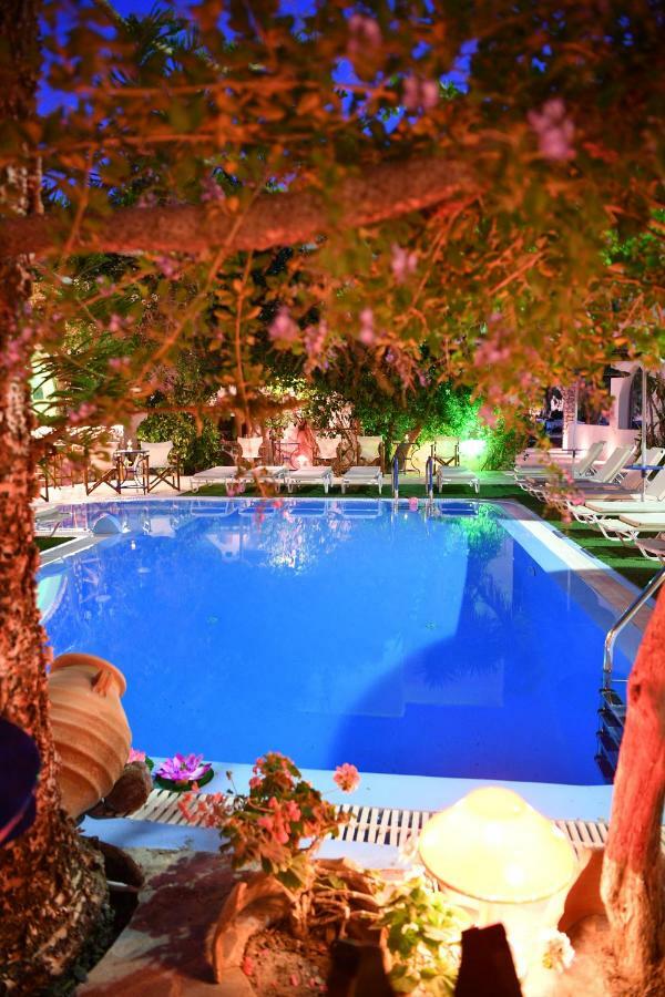 Philoxenia Hotel&Studios Perissa  Exterior foto